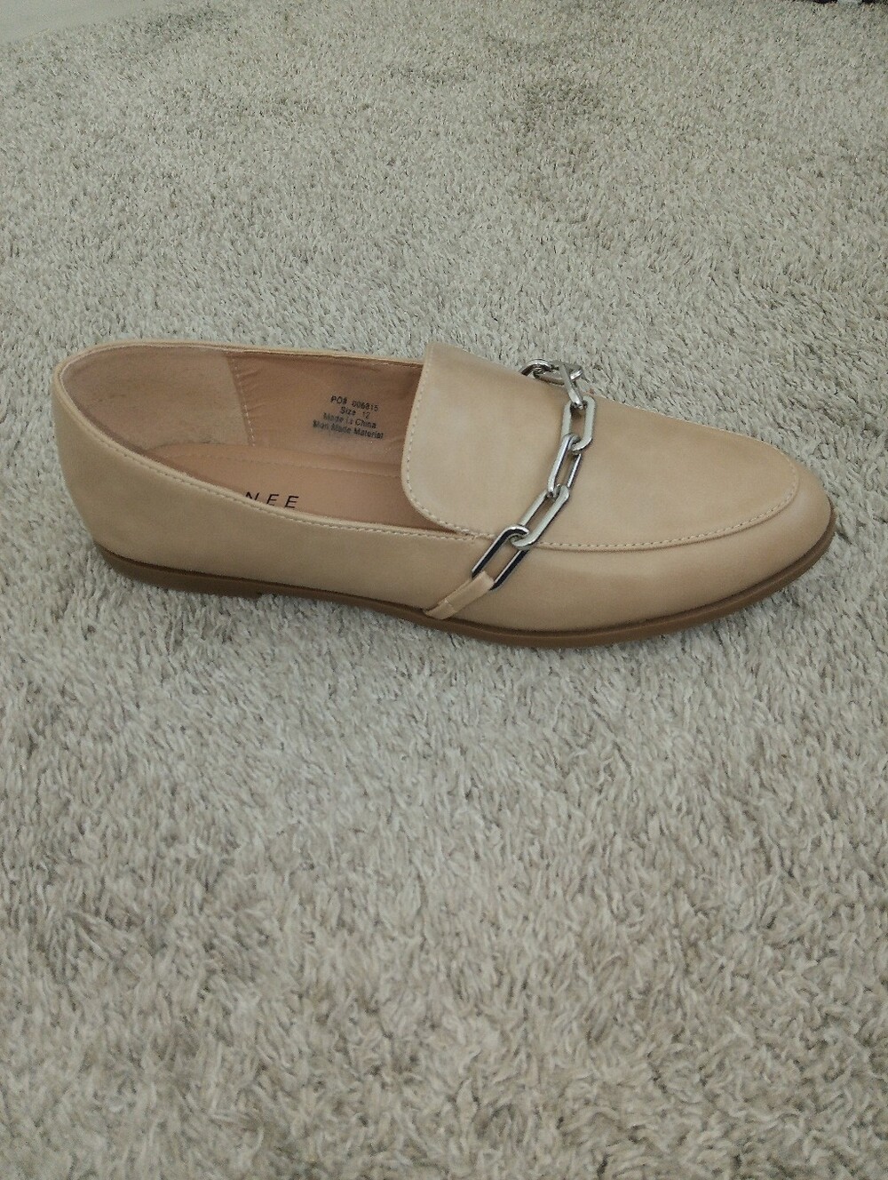Journee Collection Neutral Beige Women's Loafer with Silver Chain - Size 12